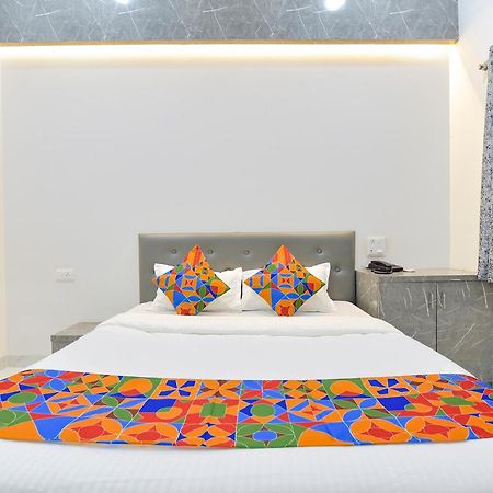 Fabhotel Grand Embassy Indore Exteriör bild